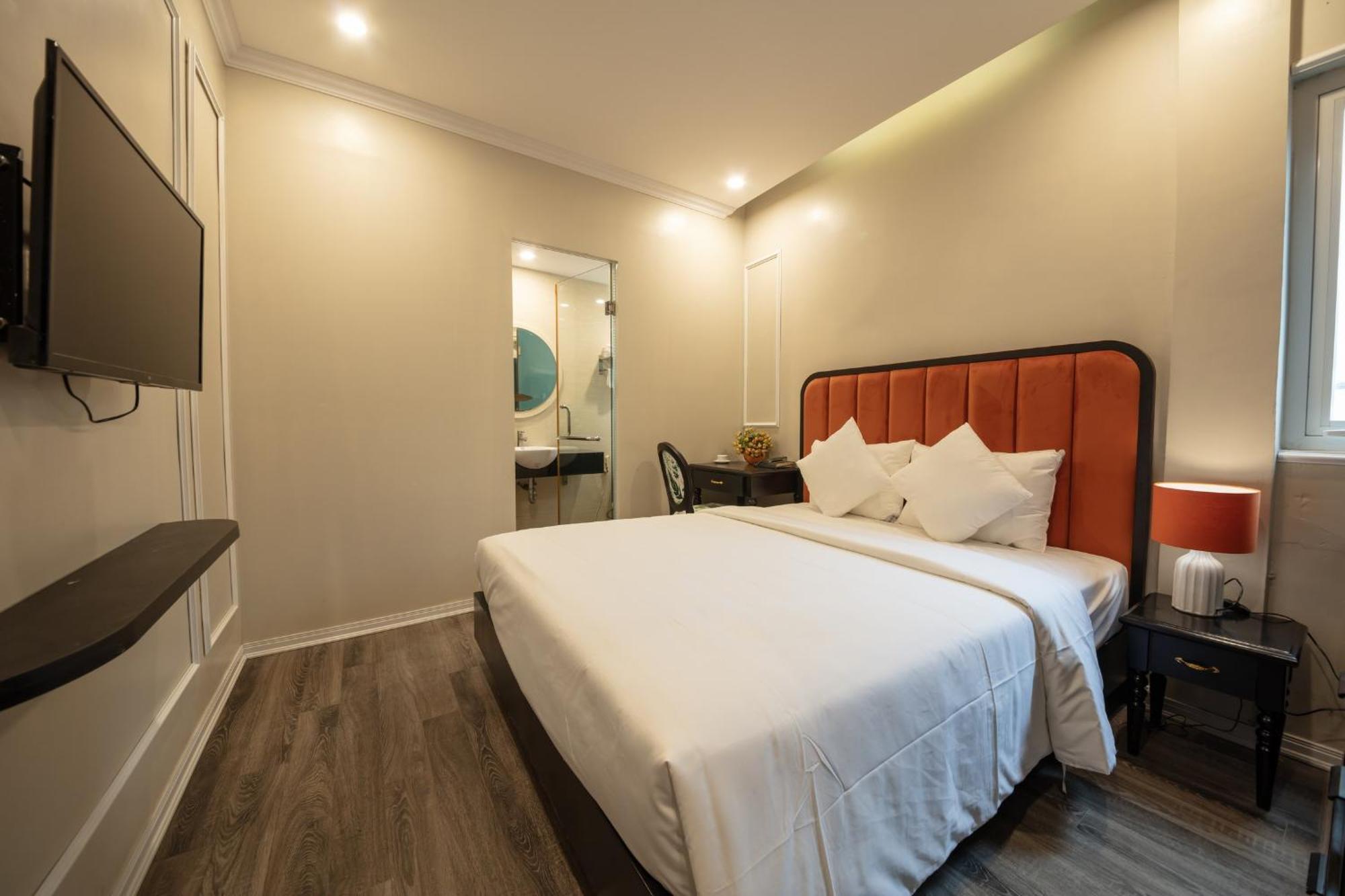 Omina Hanoi Hotel & Travel Exterior photo