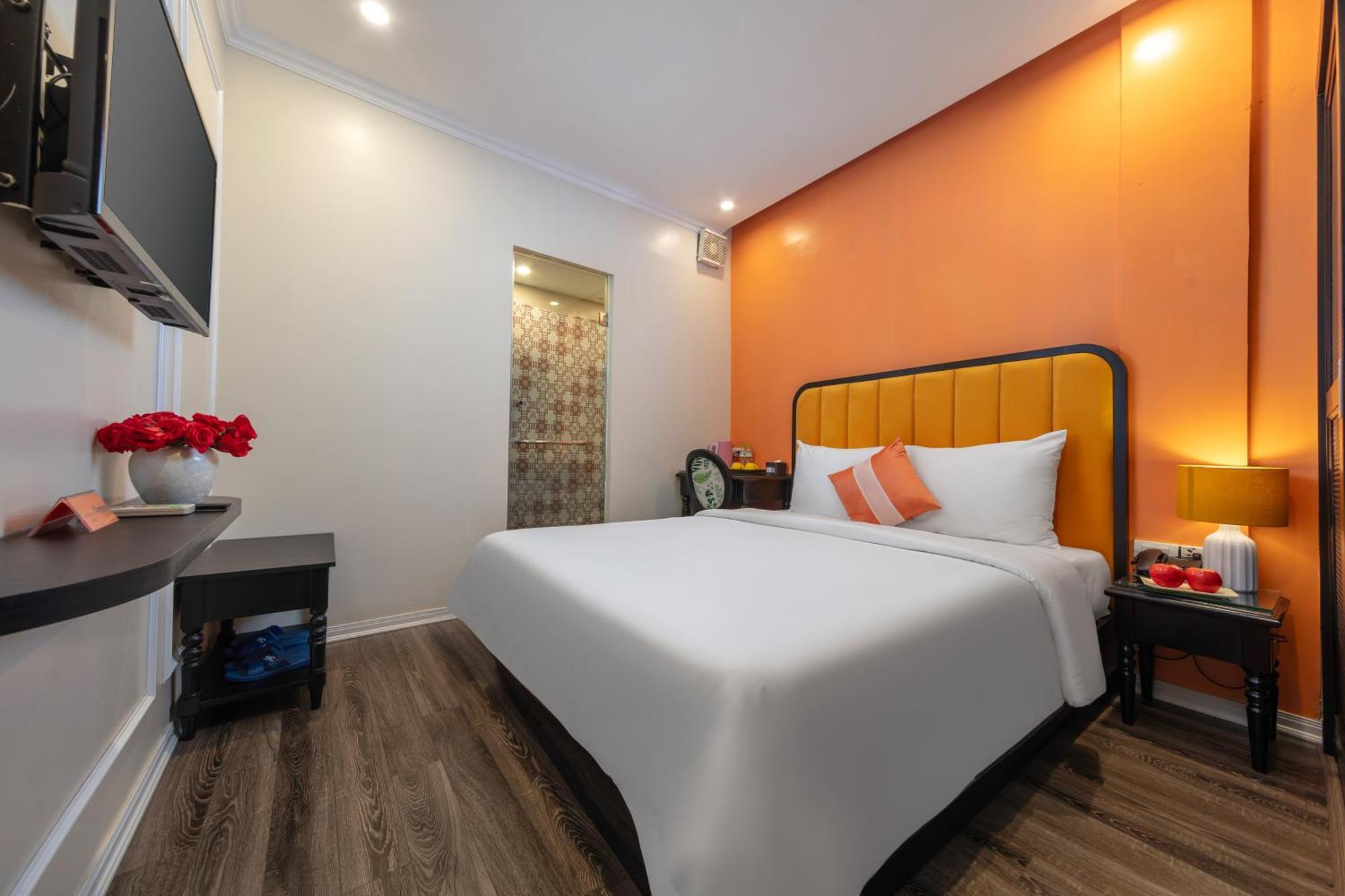 Omina Hanoi Hotel & Travel Exterior photo